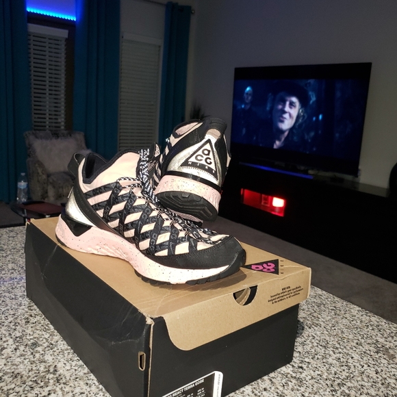 Nike ACG REACT TERRA GOBE size 11 - Picture 4 of 5